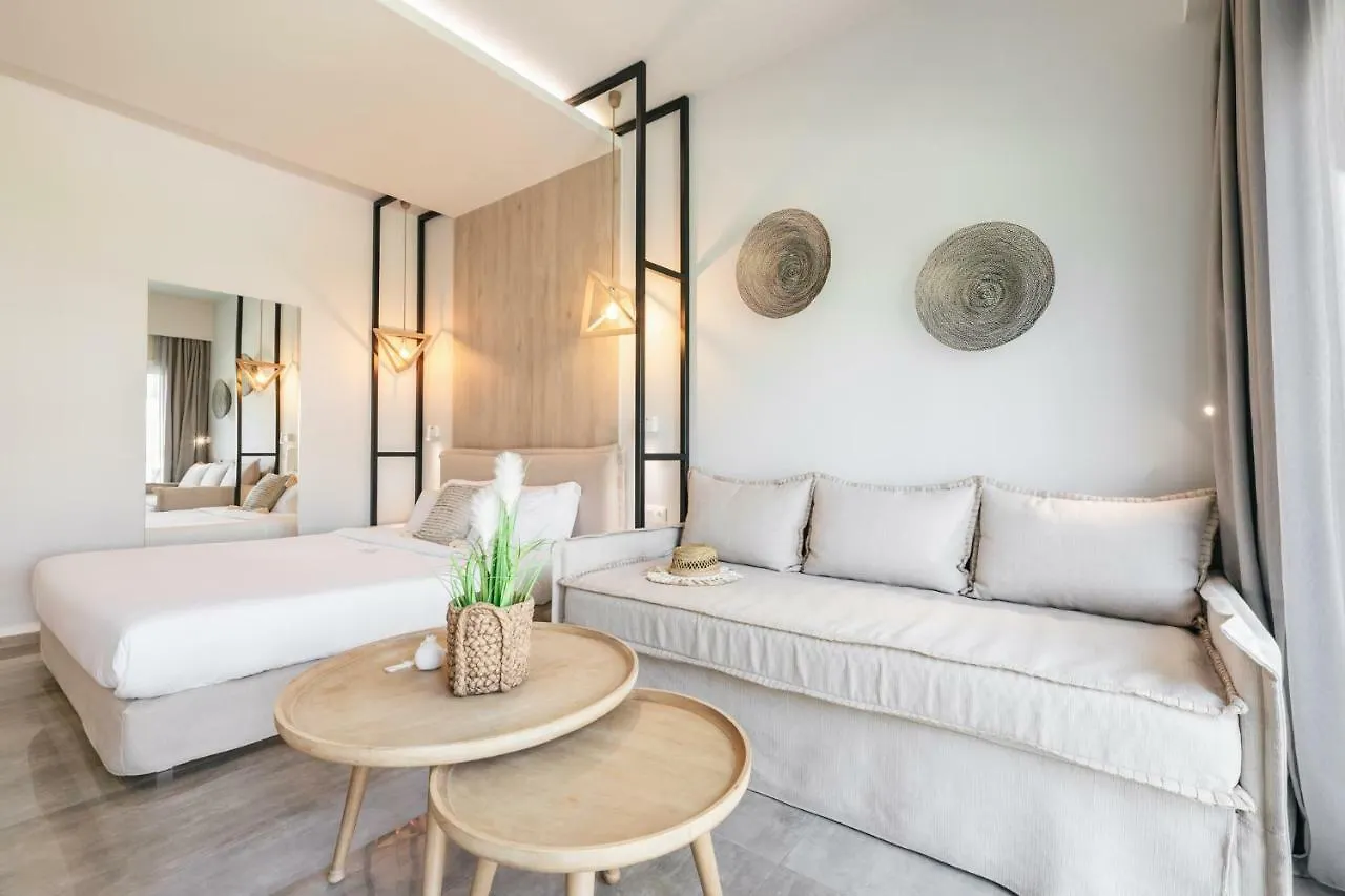 Minthi Boutique Apartments Hanioti